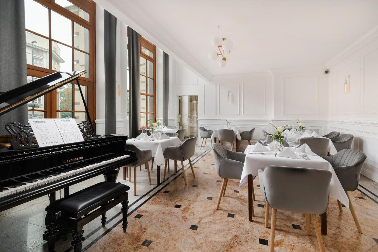 Ibb Hotel Grand Hotel Lublin Ngoại thất bức ảnh