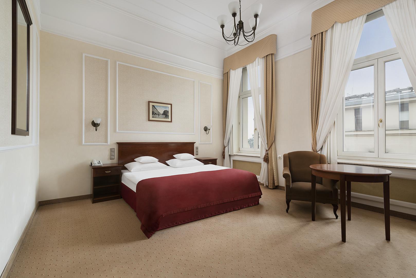 Ibb Hotel Grand Hotel Lublin Ngoại thất bức ảnh