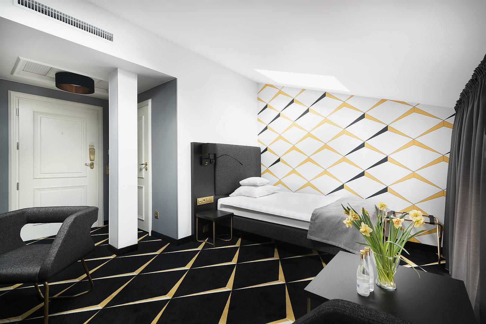 Ibb Hotel Grand Hotel Lublin Ngoại thất bức ảnh
