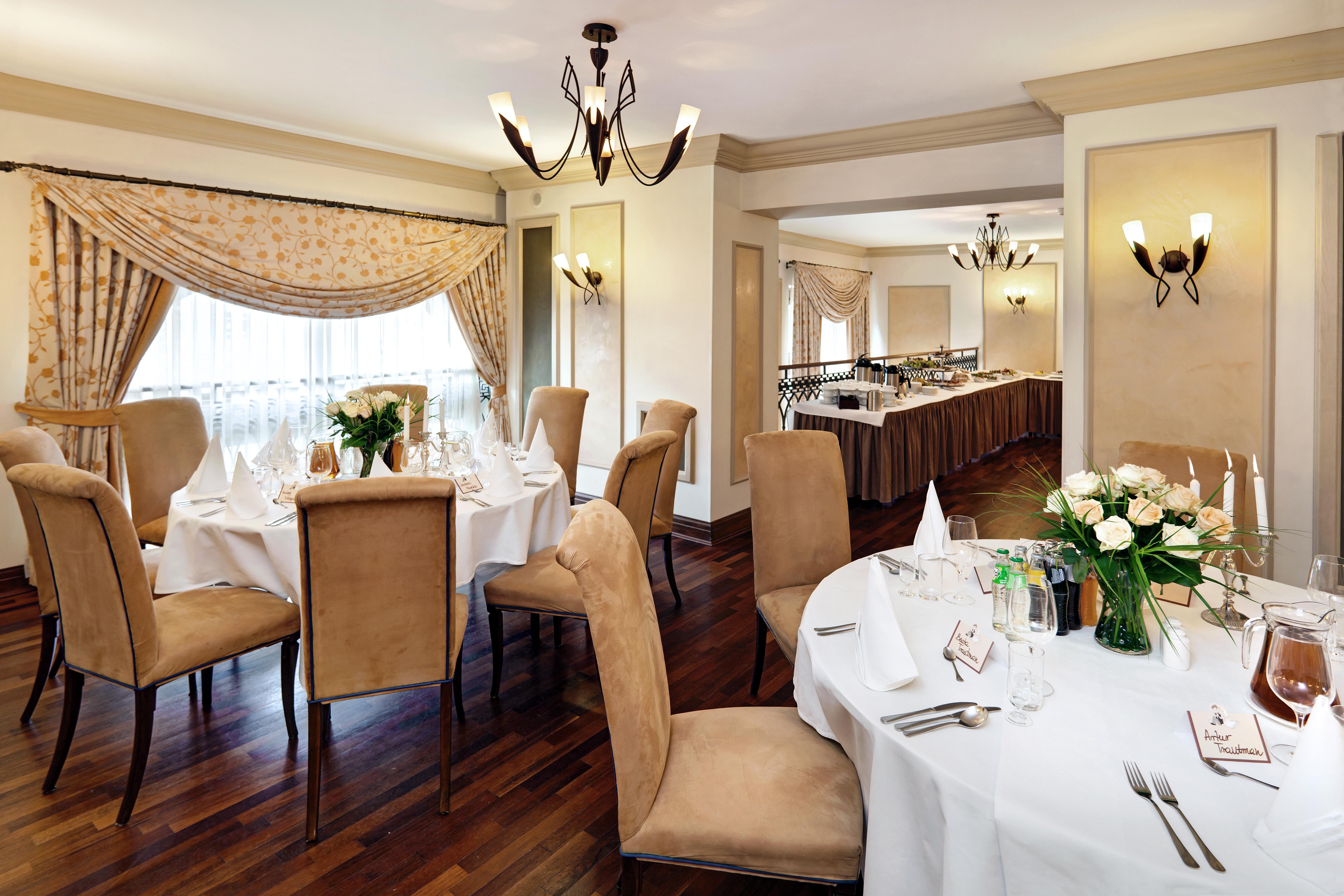 Ibb Hotel Grand Hotel Lublin Ngoại thất bức ảnh